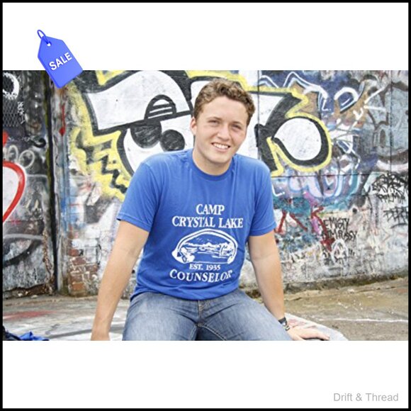 Men's Vintage Camp Crystal Lake Horror Movie T-Shirt, Halloween Attire - Picture 2 of 7